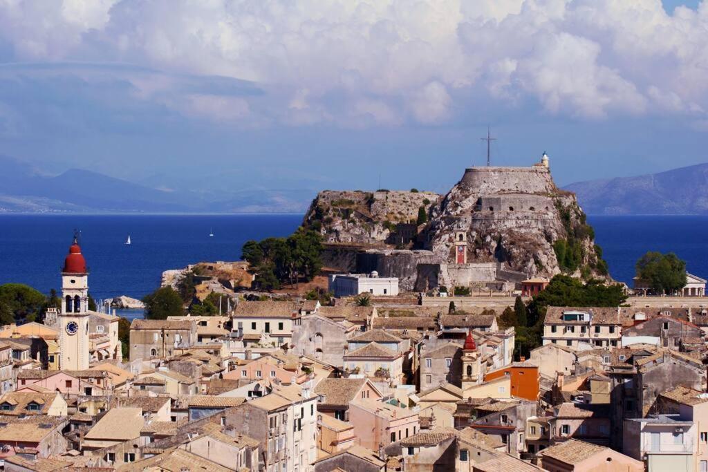 Corfu Downtown Apartment ภายนอก รูปภาพ